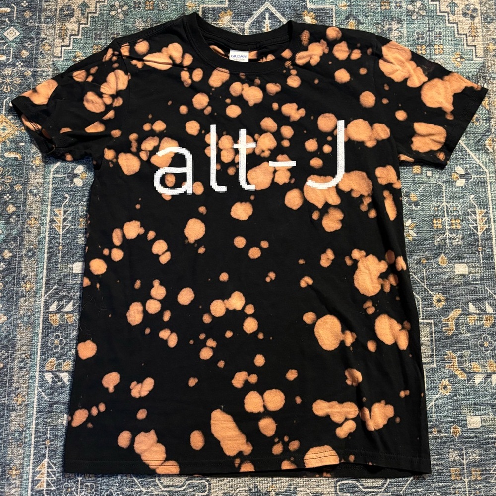 💎RARE💎🆕Bought Last 2 On Their Site! ALT-J Band T-Shirt, Size Small